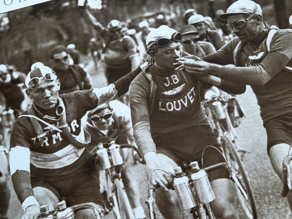 tour de france riders smoking cigarettes Cyclists at in the 1920s cigarettes. It was thought cigarette smoking expanded the lungs and helped with endurance. : r/bicycling Vintage Tour de France "Smokers"