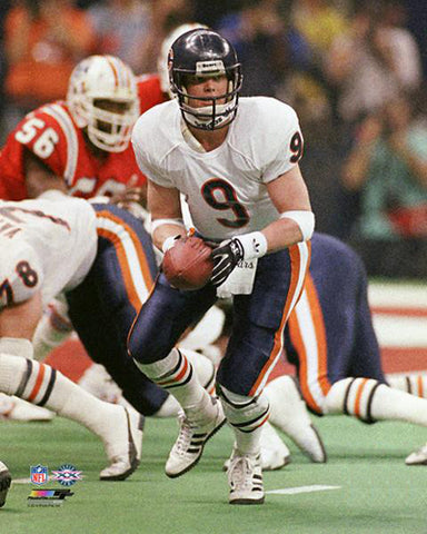 Jim McMahon Super Bowl XX (1986) Chicago Bears Action Premium Poster Print - Photofile Inc.