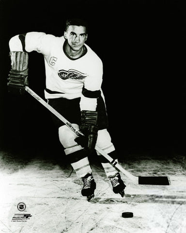 Ted Lindsay "Red Wings Classic" (c.1954) Premium Poster Print - Photofile Inc.