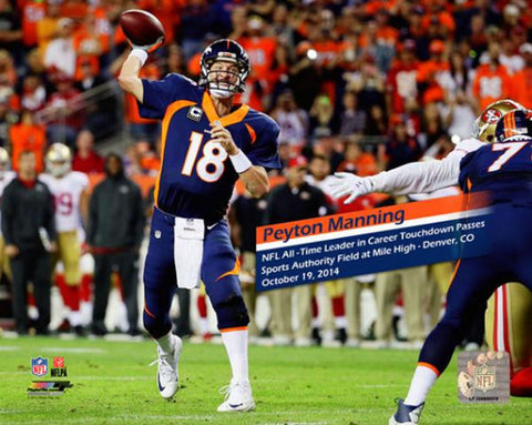 Peyton Manning Record-Setting TD Pass (10/19/2014) Premium Poster Print - Photofile 16x20