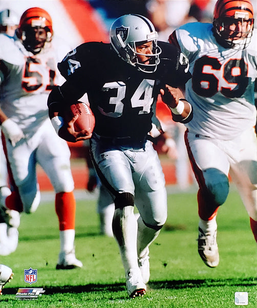 Bo Jackson "Raiders Run" (1989) Los Angeles Raiders Premium Poster - Photofile Inc.