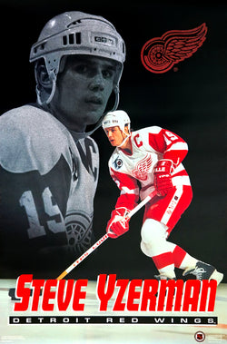 Steve Yzerman "Superstar" Detroit Red Wings 1992 NHL Action Poster - Costacos Final Stock Collection