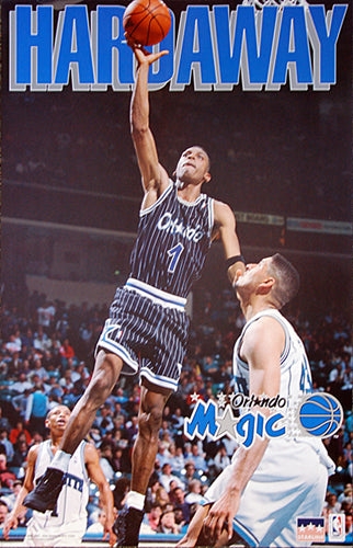 Anfernee Hardaway of the Orlando Magic goes up for a dunk against