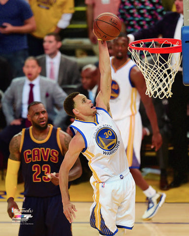 Stephen Curry "Finals Slam" (Outshone LeBron) Golden State Warriors Premium Poster - Photofile Inc.