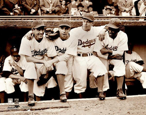  1955 World Champion Brooklyn Dodgers 8x10 Photo in an 11x14  Cherry Frame : Sports & Outdoors