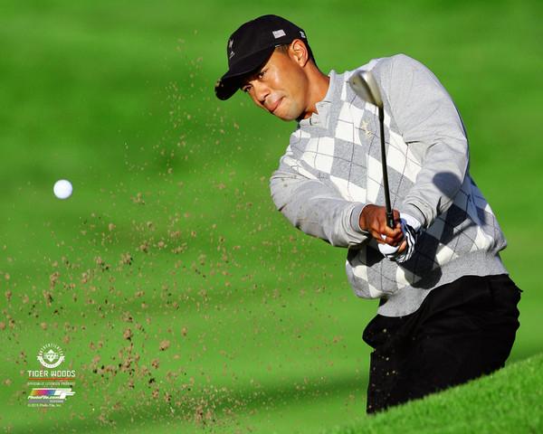 Tiger Woods "Bunker Buster" (2006 Ryder Cup) PGA Golf Premium 20x24 Poster Print - Photofile Inc.