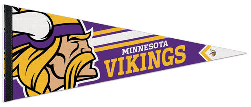 Minnesota Vikings 1961 Retro Collection Official NFL Football Deluxe  3'x5' Team Flag - Wincraft Inc. – Sports Poster Warehouse